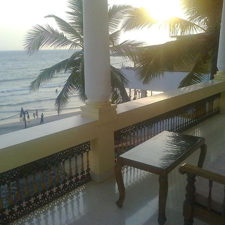 Beach Florra Inn Ковалам Экстерьер фото