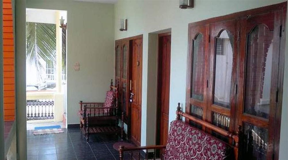Beach Florra Inn Ковалам Экстерьер фото