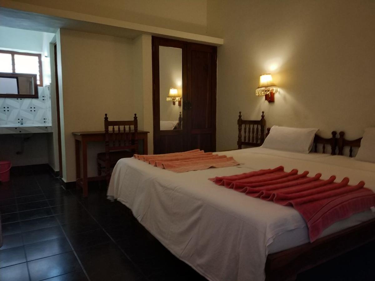 Beach Florra Inn Ковалам Экстерьер фото